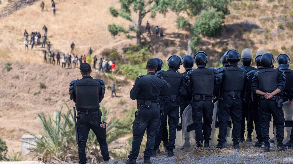 Al menos 14 militares en Ceuta contraen sarna tras ser alojados en instalaciones en desuso