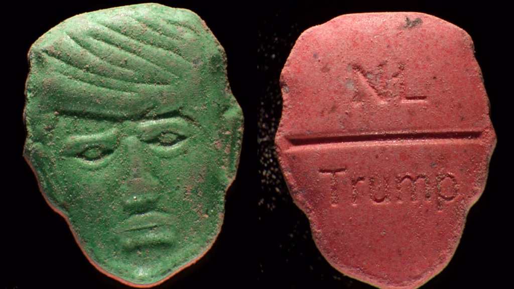 Alerta roja en Países Bajos por pastillas de éxtasis potencialmente mortales con la cara de Trump