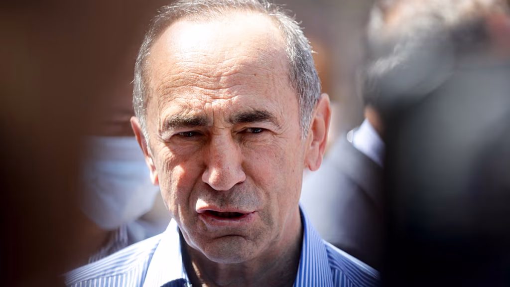 Armenia detiene a Robert Kocharyan y a su hijo por presunta corrupción: “Es una señal al Kremlin”