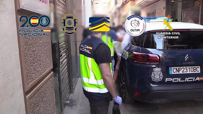Desarticulada en España la mayor red de tráfico de personas y drogas del Mediterráneo con 78 detenidos