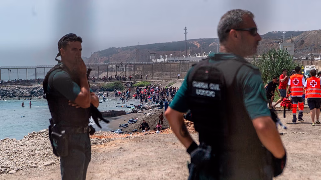 Detenidos 3 inmigrantes en Ceuta por agredir e intentar robar a un guardia civil fuera de servicio