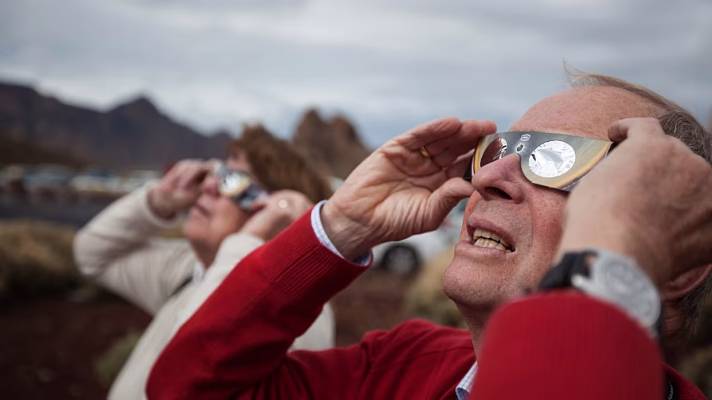 El eclipse de 2027 pone los precios por las nubes: hasta 33.129 euros por una noche en El Palmar
