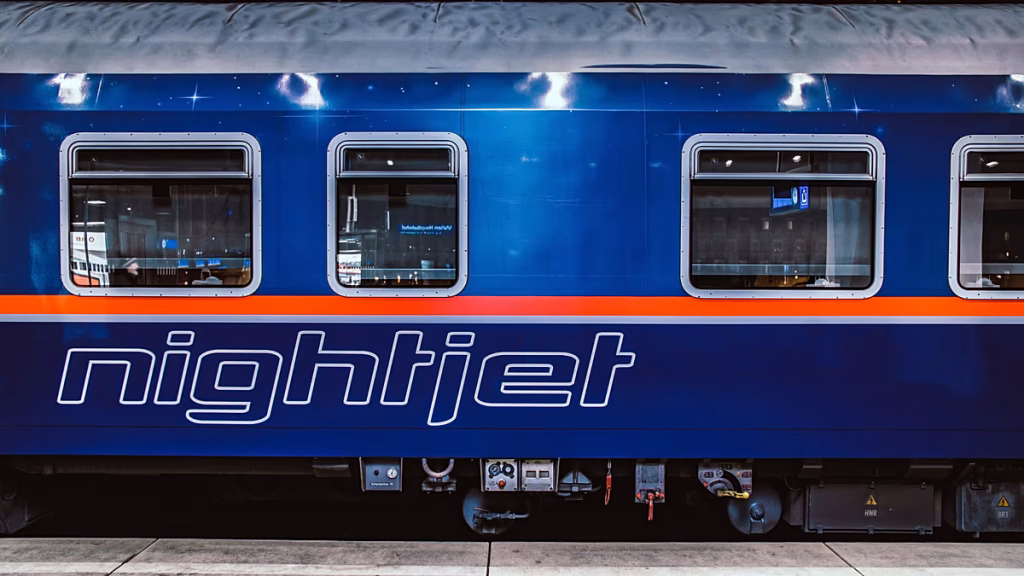 Escapadas a dos ciudades sorprendentes en tren nocturno por Europa