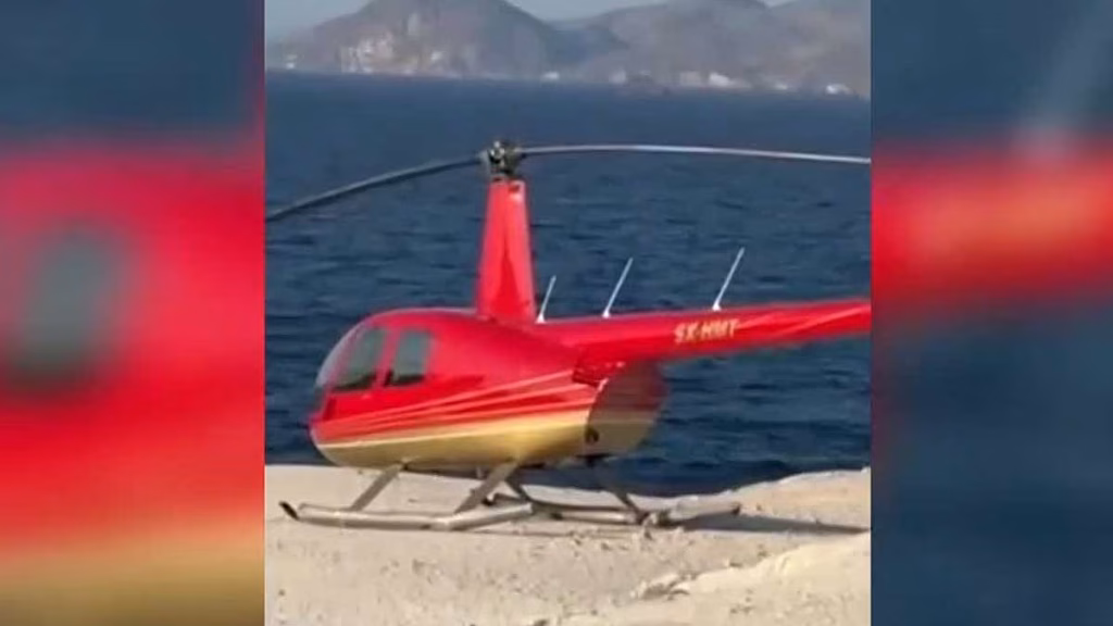 Grecia investiga el aterrizaje de un helicóptero en una playa abarrotada de turistas en Sarakiniko (Milos)