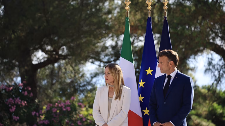 Italia y Francia anuncian reunión internacional sobre prevención y recuperación de adicciones