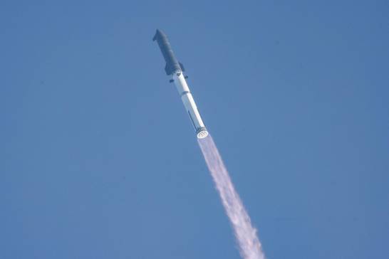 LA NASA confirma que restos de un cohete de SpaceX impactaron en la Luna