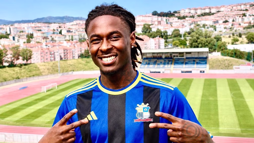 Muere Quevin Castro, futbolista de 25 años, tras desplomarse en pleno partido en Portugal