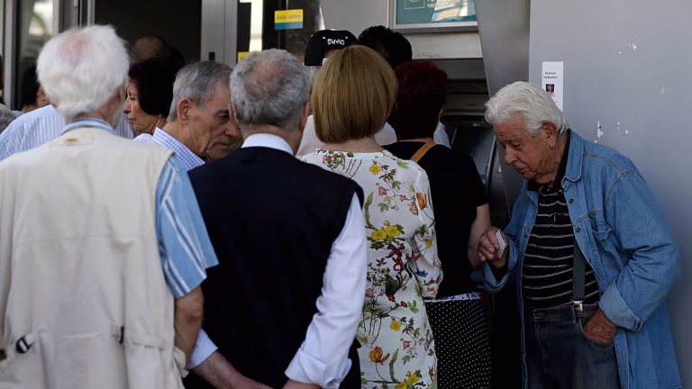 Años previstos de jubilación, cuánto tiempo cobran pensión los europeos