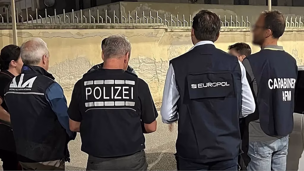 Caen 6 miembros de la Camorra por distribuir cientos de miles de euros falsos en España y Alemania