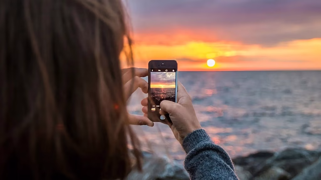 Cómo evitar que las redes sociales arruinen la sorpresa de un viaje