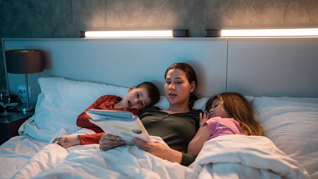 De los cuentos antes de dormir a los clubes de lectura, leer protege el cerebro toda la vida