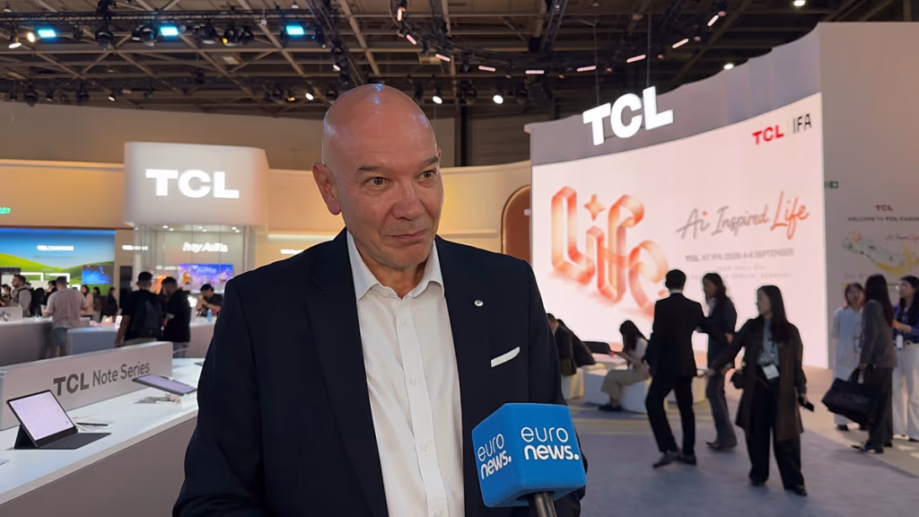 De los televisores gigantes a las gafas de James Bond, la visión de TCL para el futuro