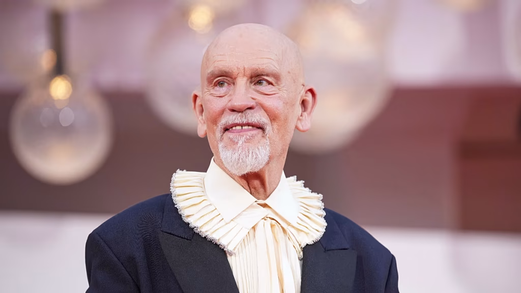John Malkovich cancela un viaje a Israel después de que le falseasen unas declaraciones a favor del país