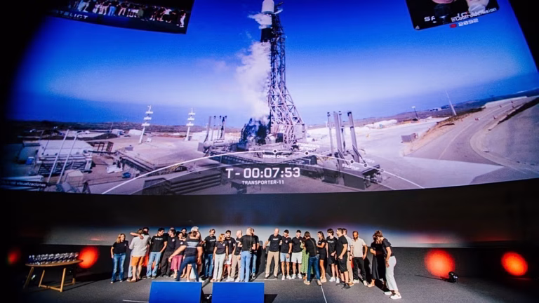 La empresa española Sateliot desplegará 5 satélites con SpaceX para potenciar el 5G global