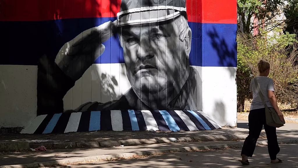 La UE advierte a Serbia: el funeral de Ratko Mladić puede afectar a su adhesión