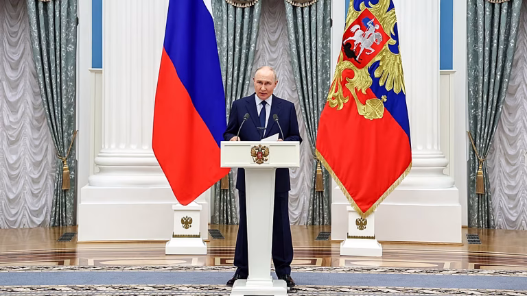 La UE seguirá condenando a Rusia en el G20 con o sin la presencia de Putin