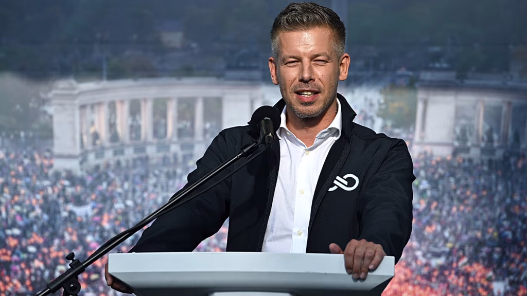 Péter Magyar asegura que cambiará la normativa de adopción de solteros y parejas del mismo sexo
