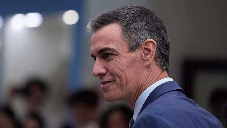Sánchez califica de “normal” su saludo con Delcy Rodríguez en Nueva York durante la cumbre de la ONU
