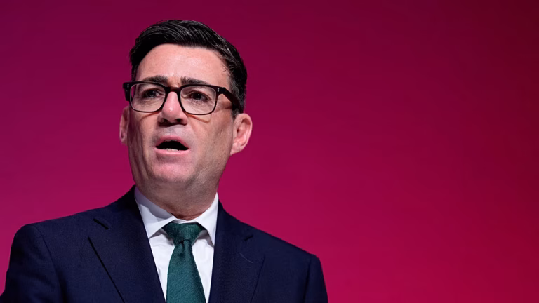 Andy Burnham, primer ministro británico, confirma que Rusia interfirió en el referéndum del Brexit