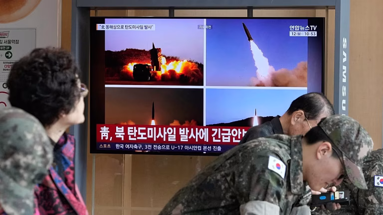 Corea del Norte afirma haber probado un nuevo sistema de torpedos con IA