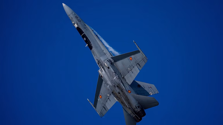 Dos F-18 españoles despegan en Rumanía por una alerta de drones junto a Ucrania