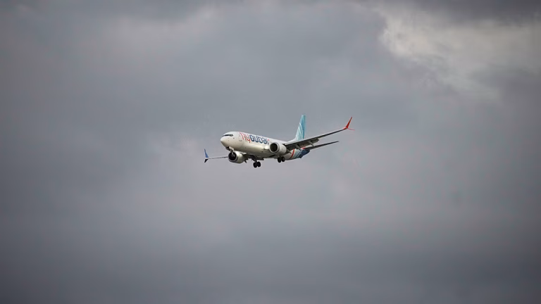 El copiloto de FlyDubai planeaba estrellar el avión contra el aeropuerto Ben Gurion de Tel Aviv
