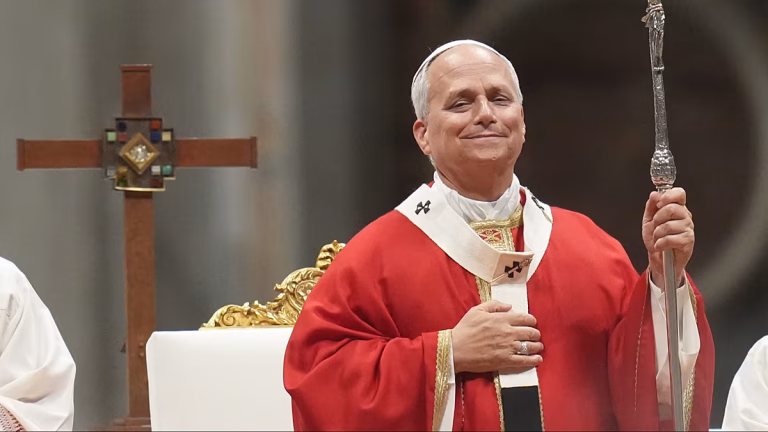 El Papa León XIV se recupera tras ser operado con éxito de un cáncer de pulmón