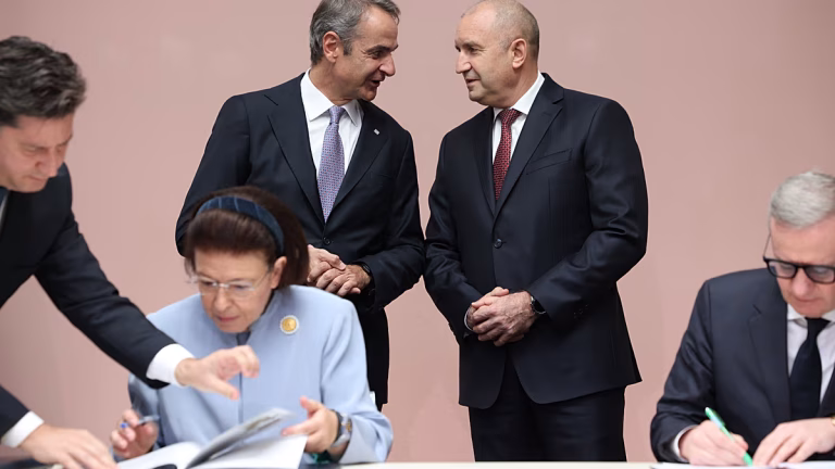 El zar Samuel vuelve a Bulgaria y los mármoles al Partenón griego