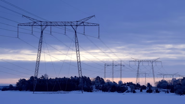 Facturas de energía en invierno: dónde son más caras la luz y el gas en Europa
