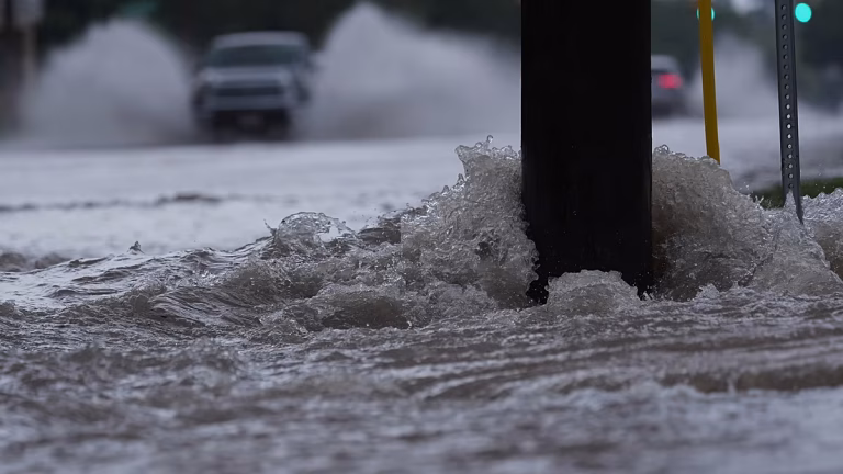 Lluvias intensas en España: inundaciones, rescates y 400.000 alumnos sin clase