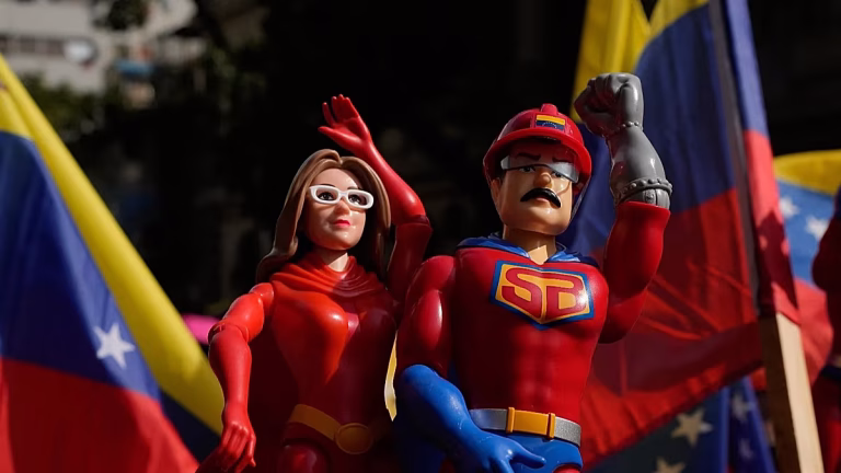 Maduro y Cilia Flores se declaran “no culpables” de los nuevos cargos por torturas presentados por EE.UU.