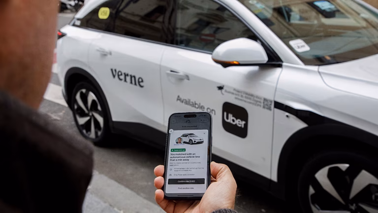Mira, sin manos: Euronews se sube al primer robotaxi sin conductor de Europa en Zagreb