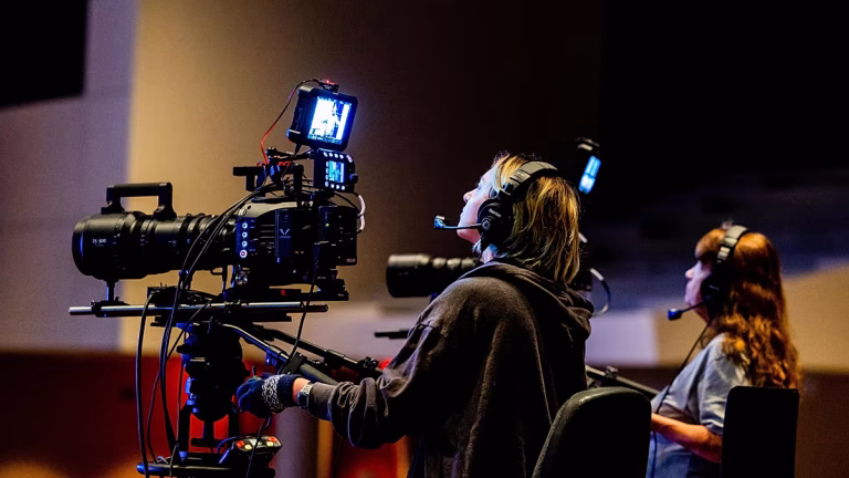 TV4 pierde toda una temporada de ‘reality’ sueco a 5 semanas del estreno tras polémica por la IA