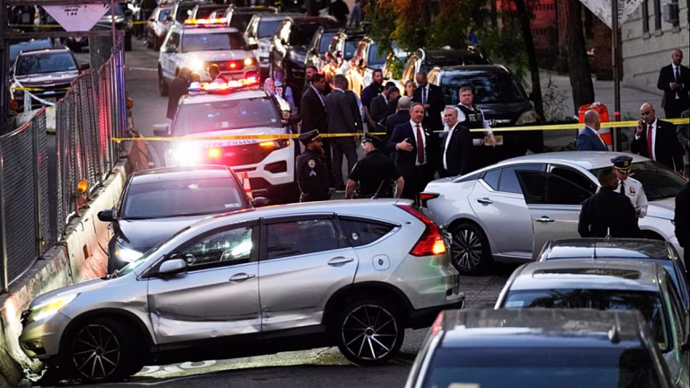 Un agente de ICE hiere a tiros a un hombre durante un operativo migratorio en Nueva York